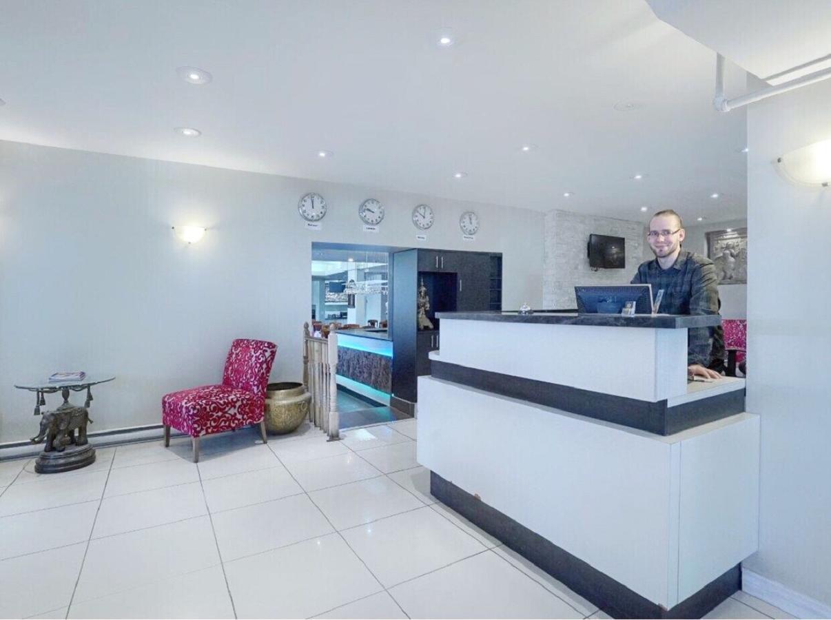 Hotel A2K Montreal Luaran gambar