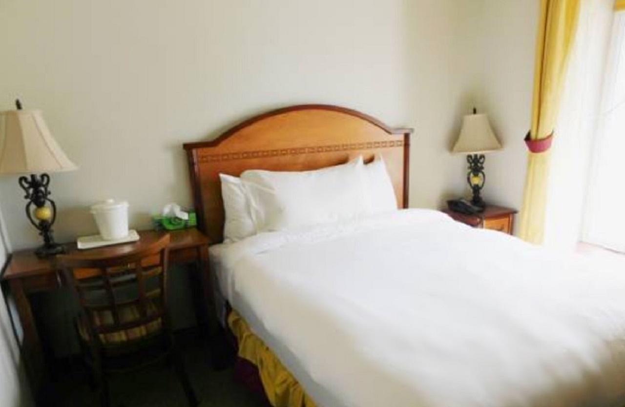 Hotel A2K Montreal Luaran gambar