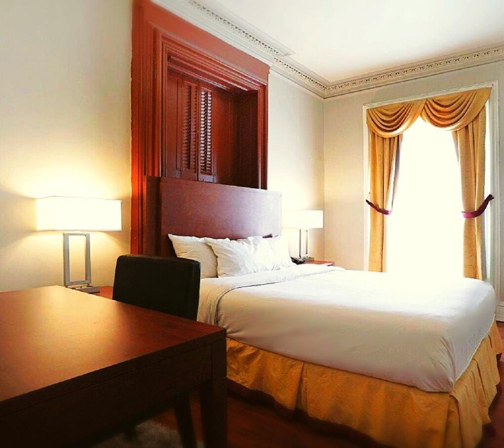 Hotel A2K Montreal Luaran gambar